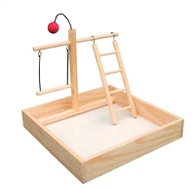 Visokokakovostna lesena igrača s platformo za ptice